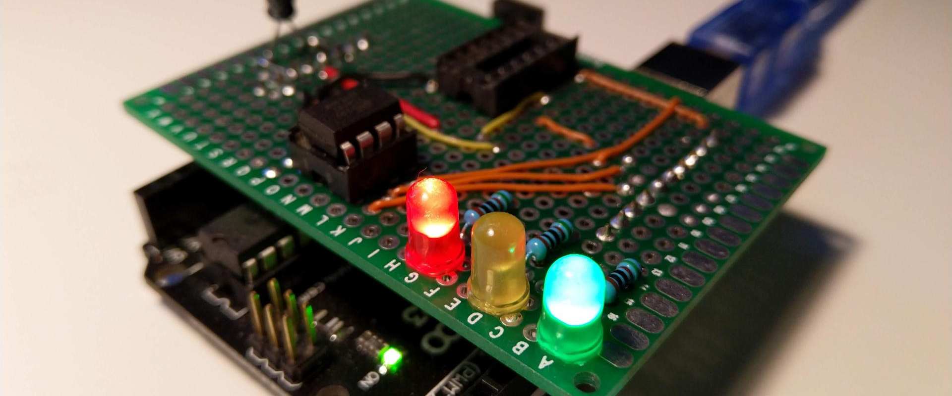 Arduino-UNO-PCB
